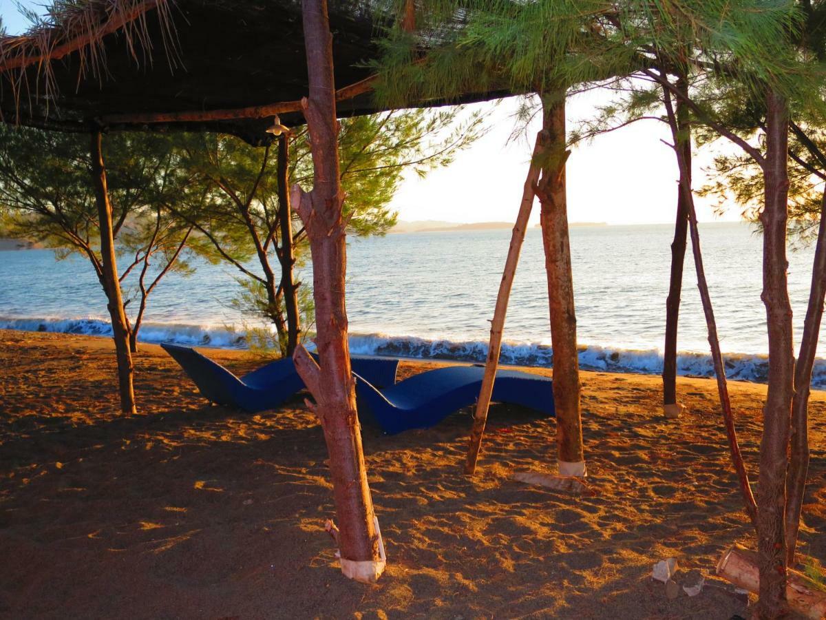 Lombok Sunset Hideaway Otel Lembar  Dış mekan fotoğraf